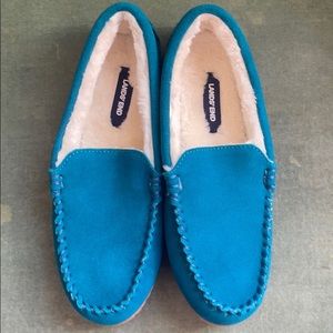 NWOT Lands End Size 9 Teal Slippers